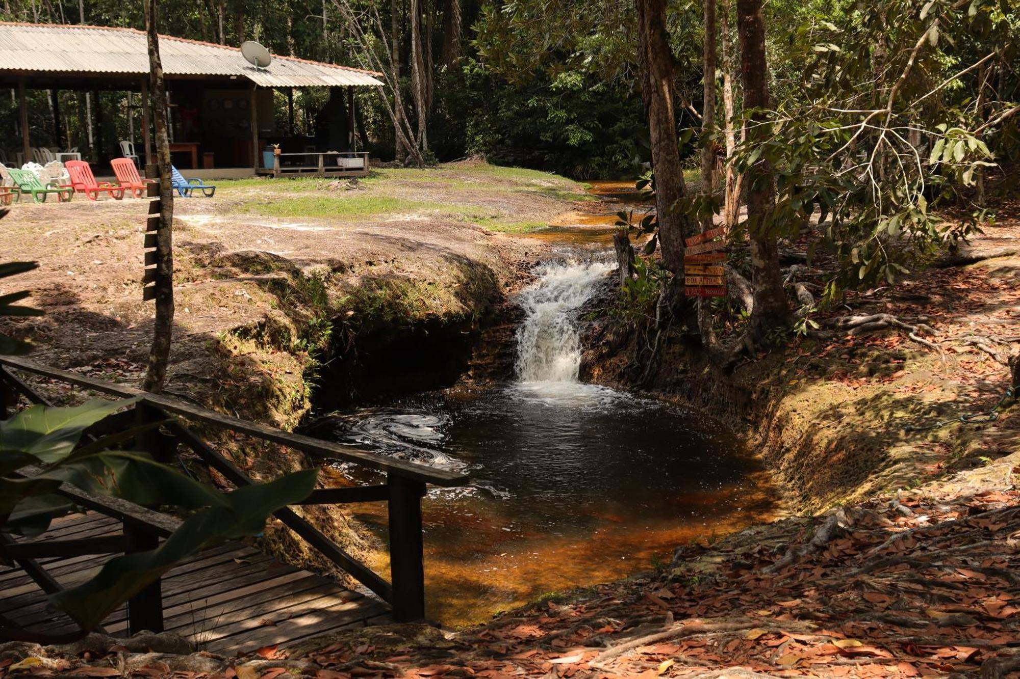 Pousada Paraiso Do Calango Azul Presidente Figueiredo Esterno foto